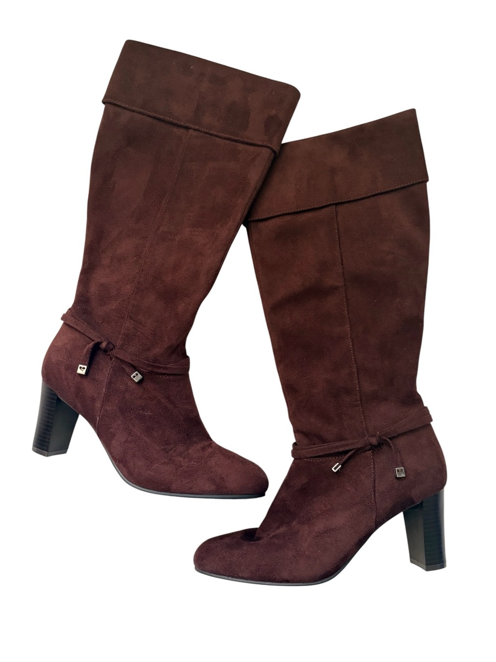 😍 Predictions Tall Suede Heeled Boots in Dark Brown